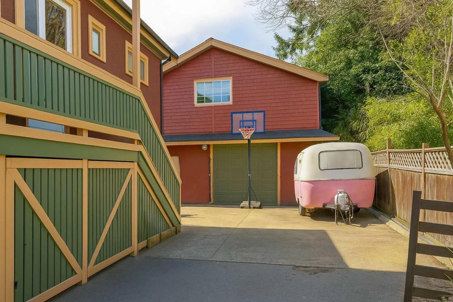 Appartement Quaint Attic Suite Victoria Canada