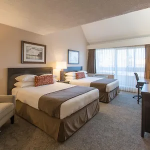 3* Hotel The Embassy